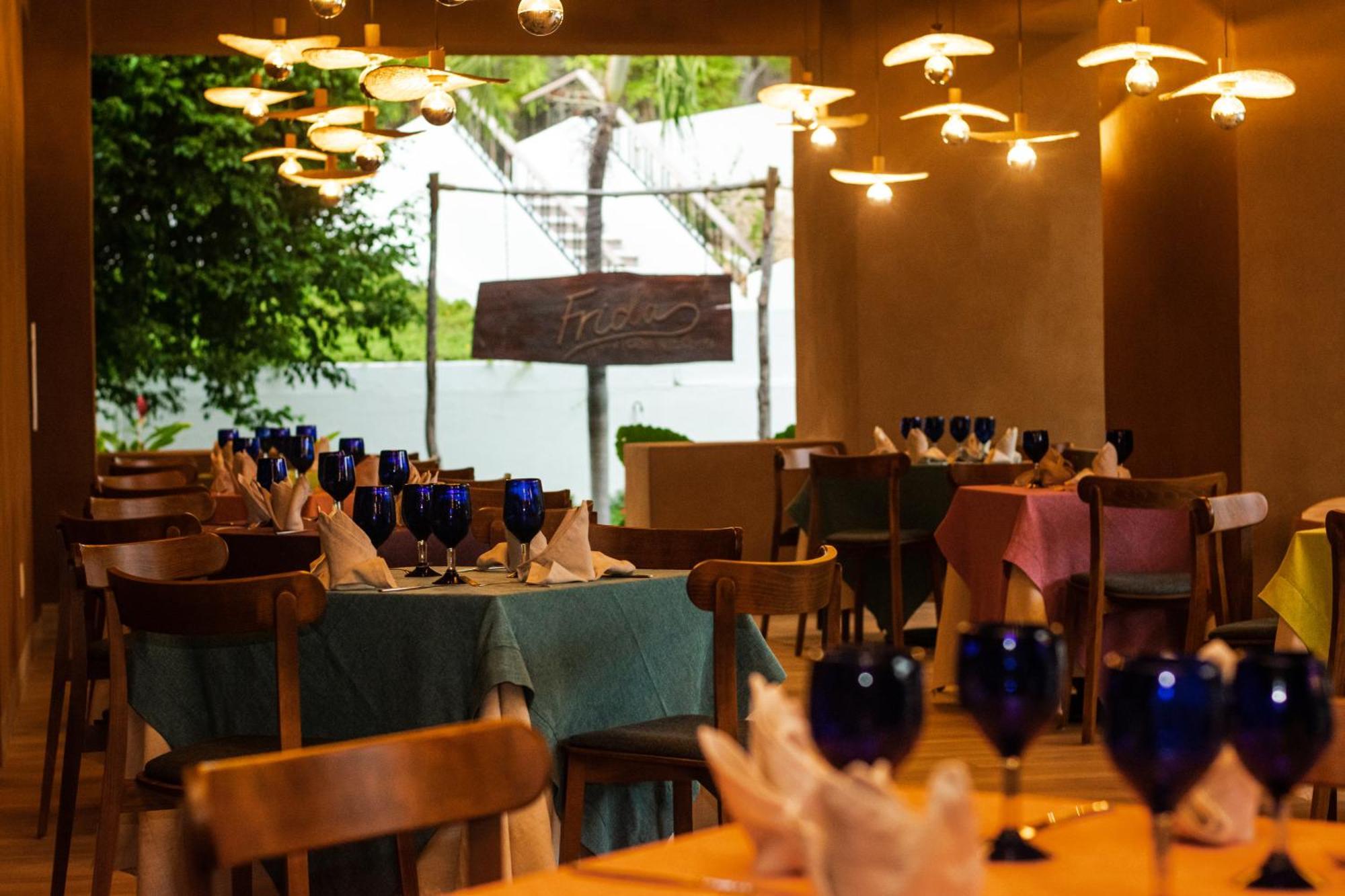 Park Royal Beach Huatulco Tangolunda Екстер'єр фото