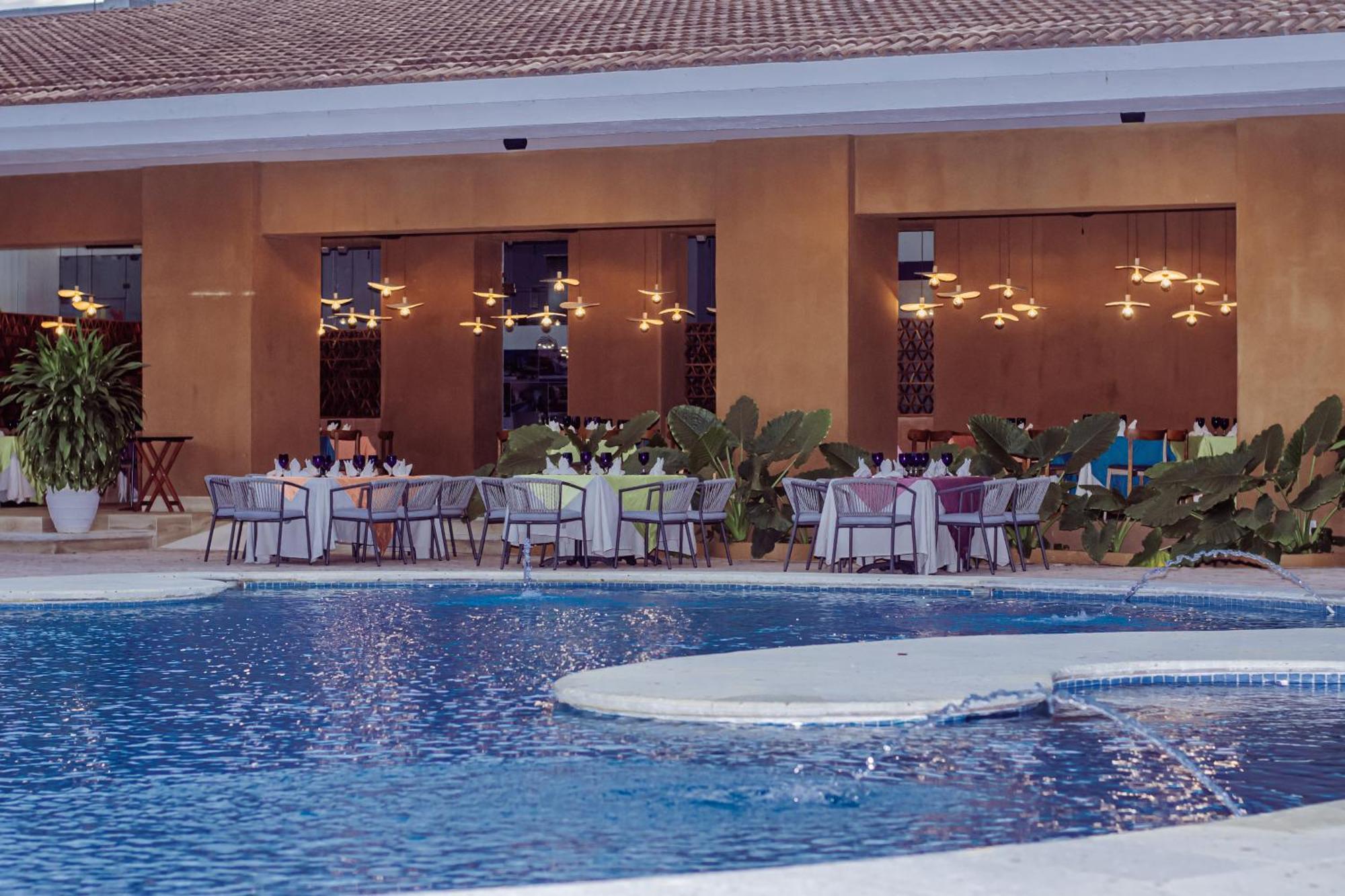 Park Royal Beach Huatulco Tangolunda Екстер'єр фото